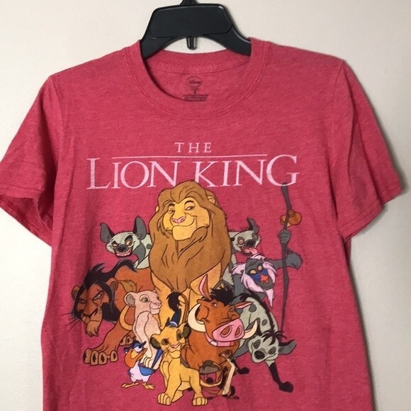 Disney lion king graphic T-shirt size medium - Picture 2 of 9